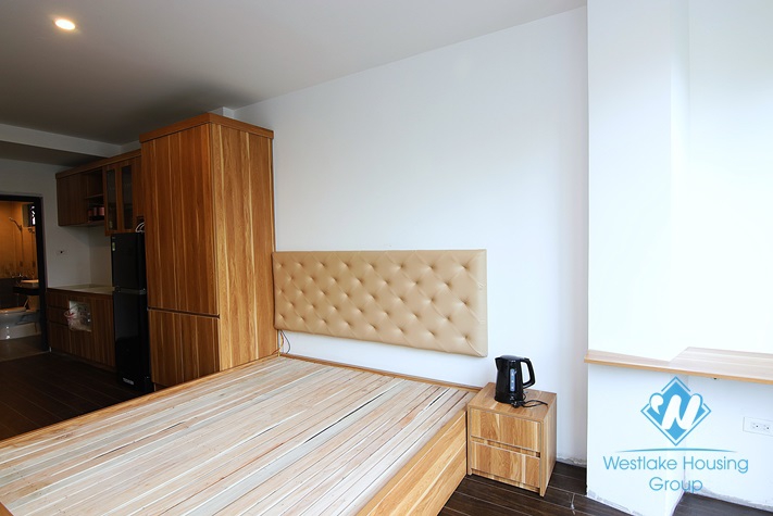 Lake view studio for rent in Tran Vu, Truc Bach area